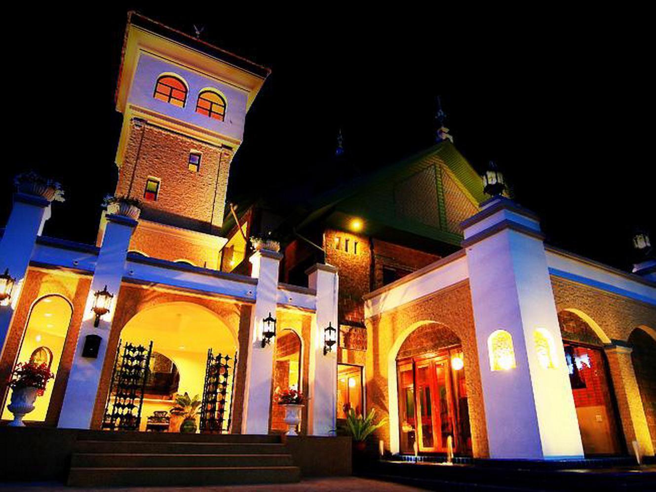 Готель The Castle Чіангмай Екстер'єр фото